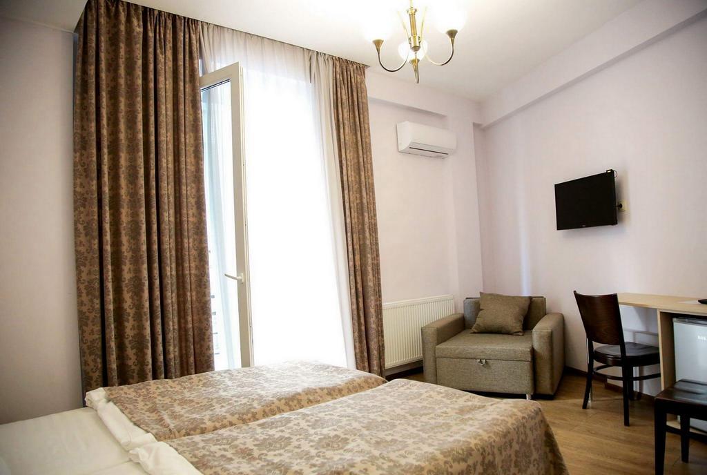Hotel Feri تبليسي المظهر الخارجي الصورة