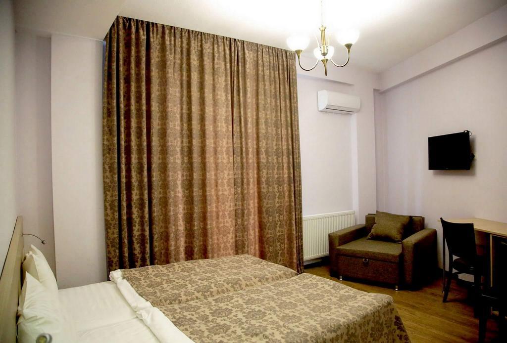 Hotel Feri تبليسي المظهر الخارجي الصورة