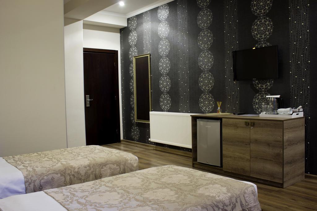 Hotel Feri تبليسي المظهر الخارجي الصورة